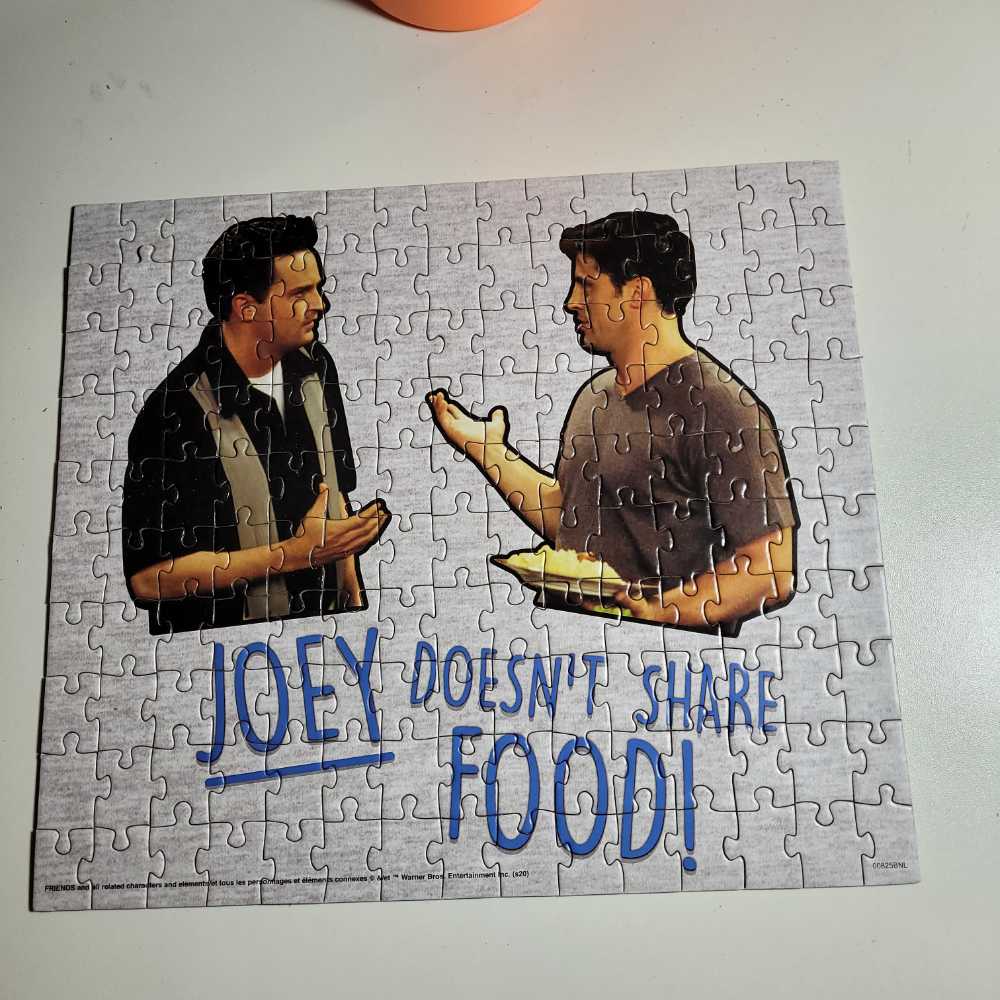Friends Tv Show ”how You Doin?” 150pcs New - Cardinal puzzle collectible [Barcode 778988338001] - Main Image 2