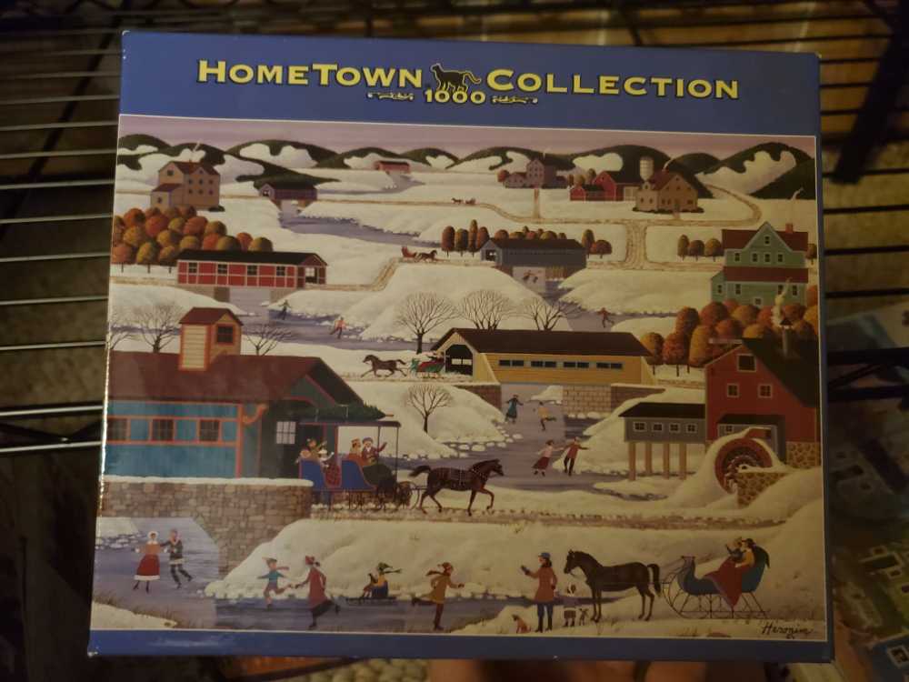 Chihuly Vintage Radios