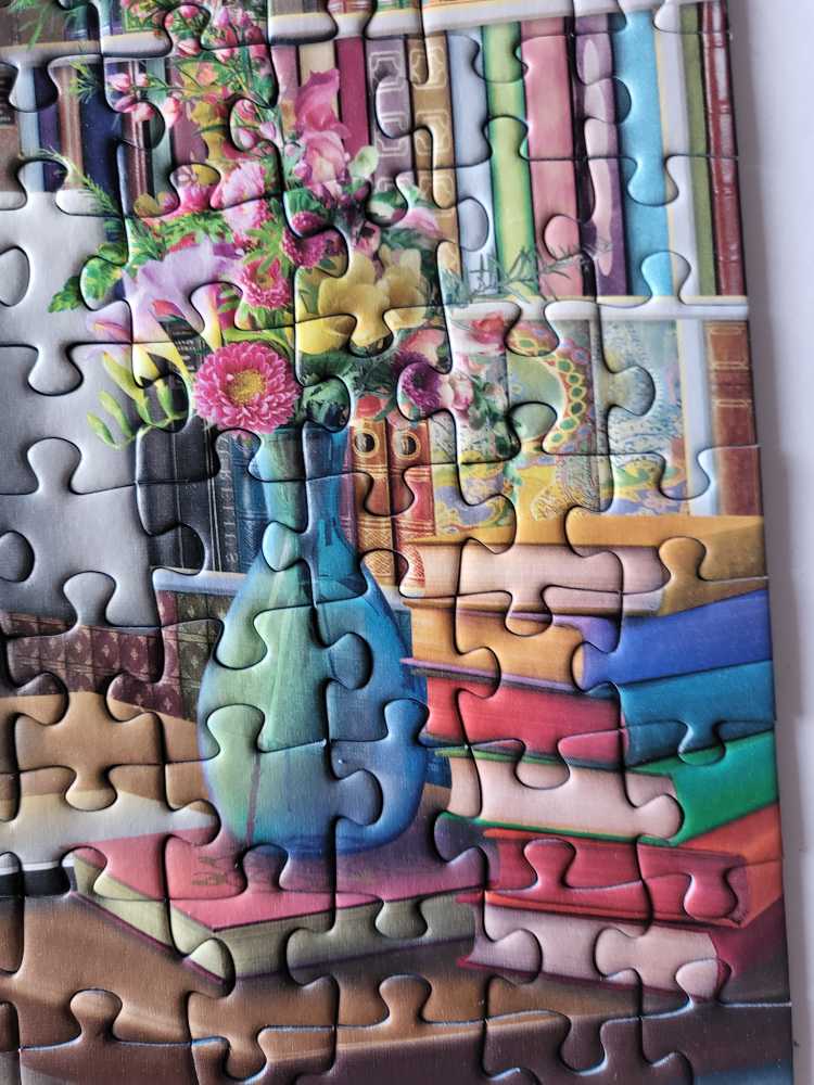 The Book Palace - Ravensburger puzzle collectible [Barcode 4005556169597] - Main Image 2