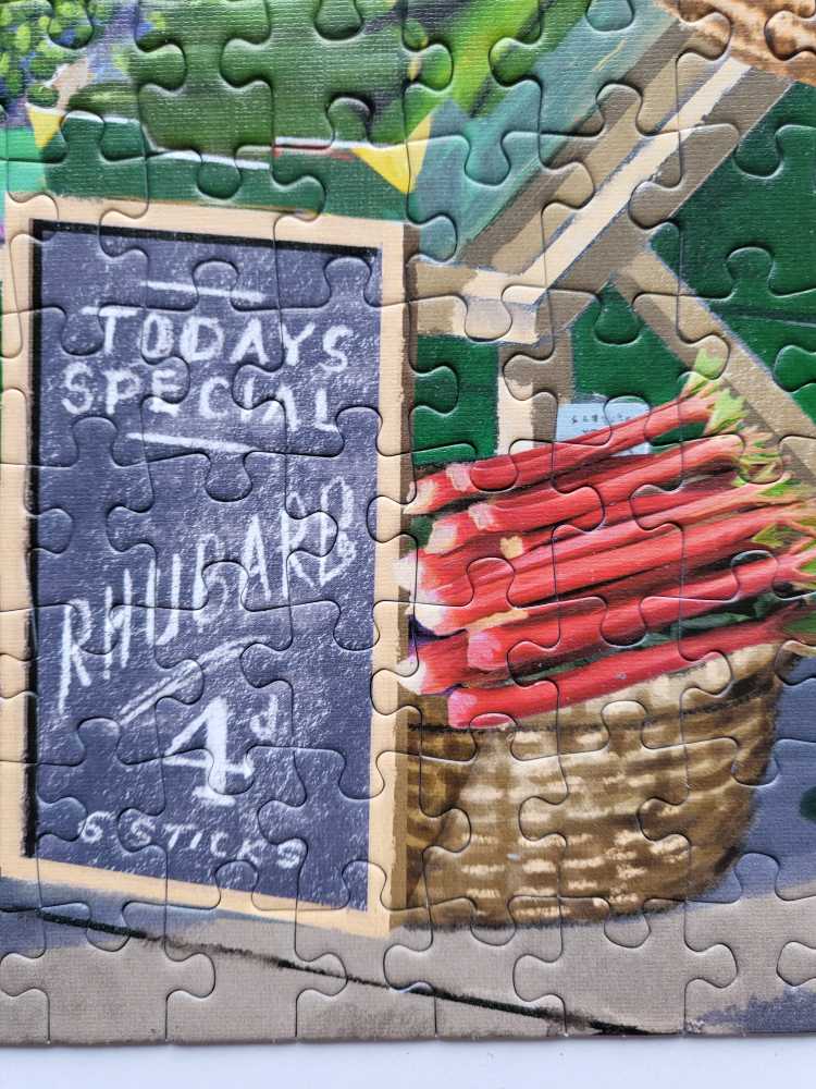 corner shops - Falcon de luxe puzzle collectible - Main Image 3