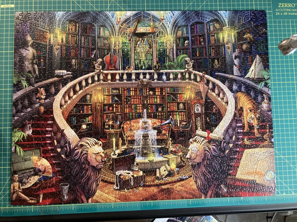 Antique Library - Rechiato puzzle collectible [Barcode 021081331678] - Main Image 2