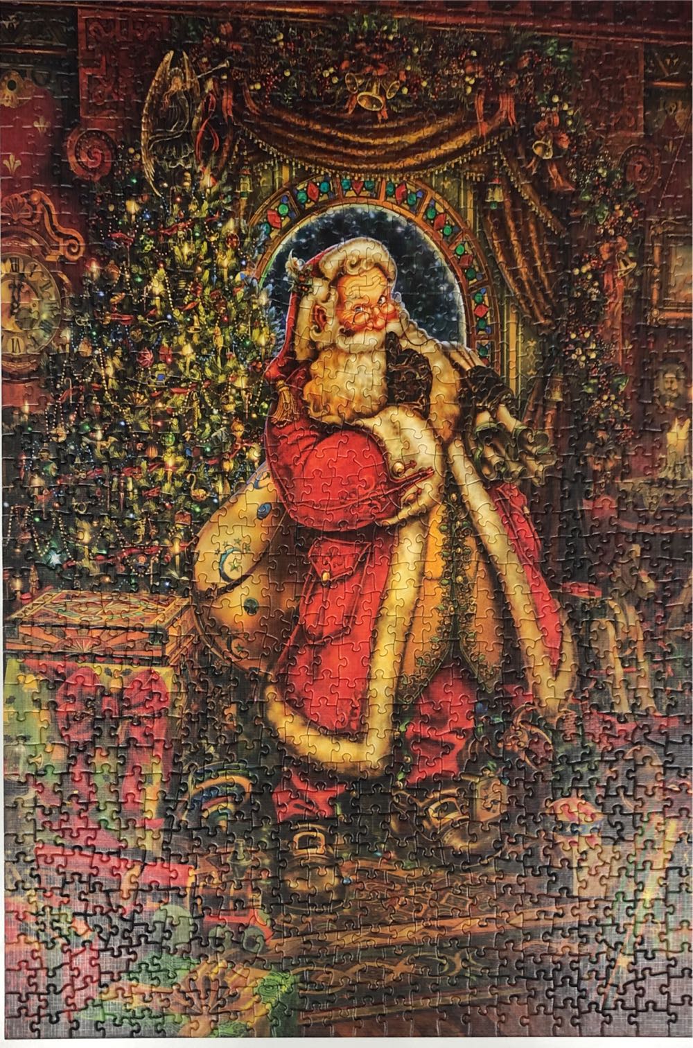 Christmas Presence - Cobble Hill puzzle collectible [Barcode 625012800884] - Main Image 2