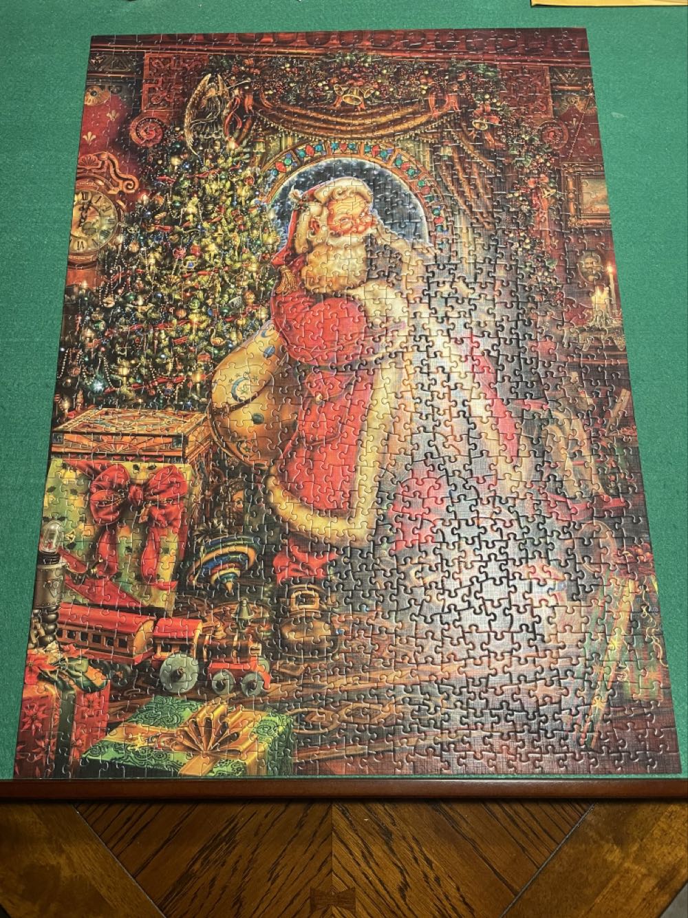 Christmas Presence - Cobble Hill puzzle collectible [Barcode 625012800884] - Main Image 3