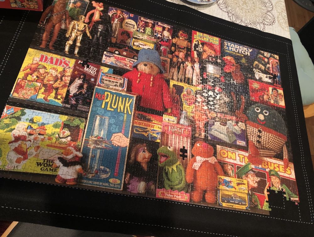 Memories If The 70s Toy Box Memoried - Gibsons puzzle collectible - Main Image 2