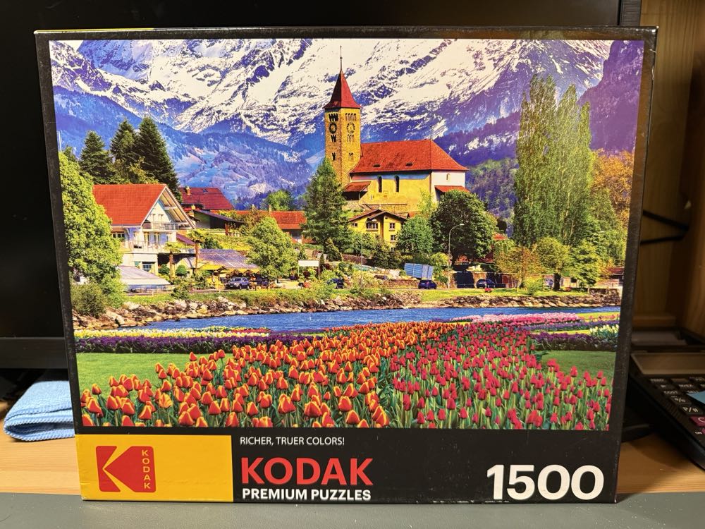Brienz Town And Flowers Switzerland - Kodak puzzle collectible [Barcode 4895145421676] - Main Image 2