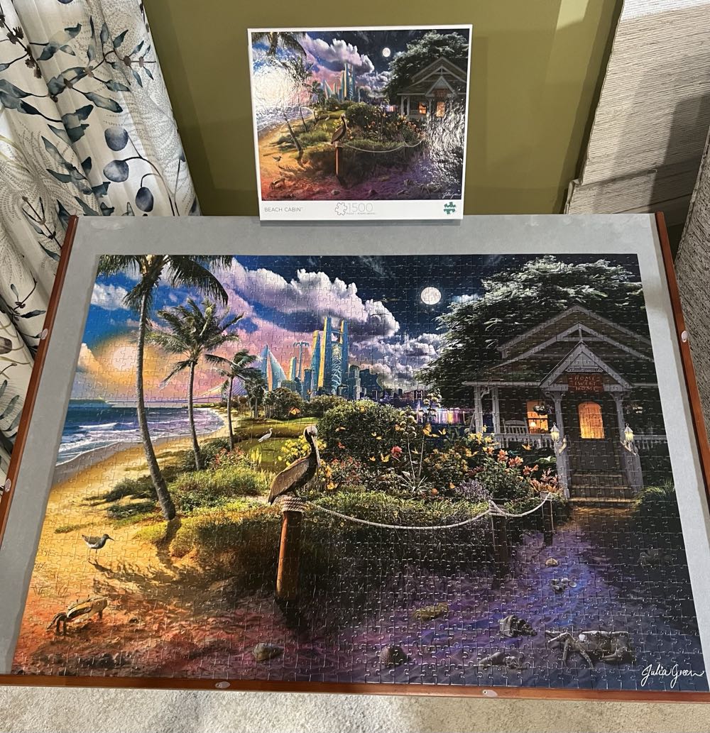 Beach Cabin - Buffalo puzzle collectible [Barcode 079346024506] - Main Image 2