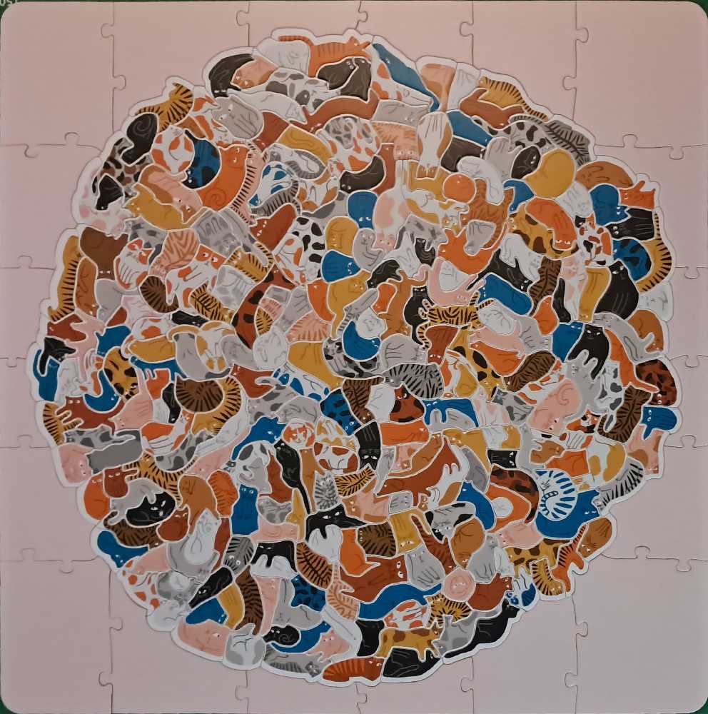 299 Cats And A Dog - Laurence King Publishing puzzle collectible [Barcode 9781786276582] - Main Image 2