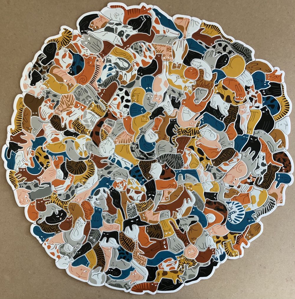 299 Cats And A Dog - Laurence King Publishing puzzle collectible [Barcode 9781786276582] - Main Image 3