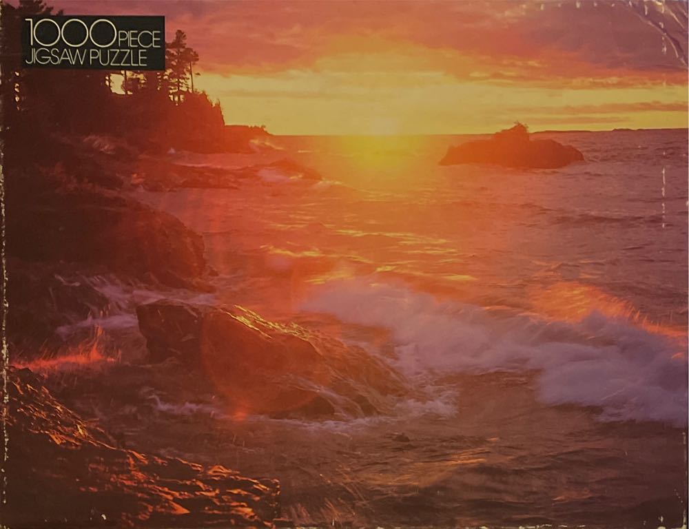 Evening Surf - Golden puzzle collectible [Barcode 033500047770] - Main Image 1