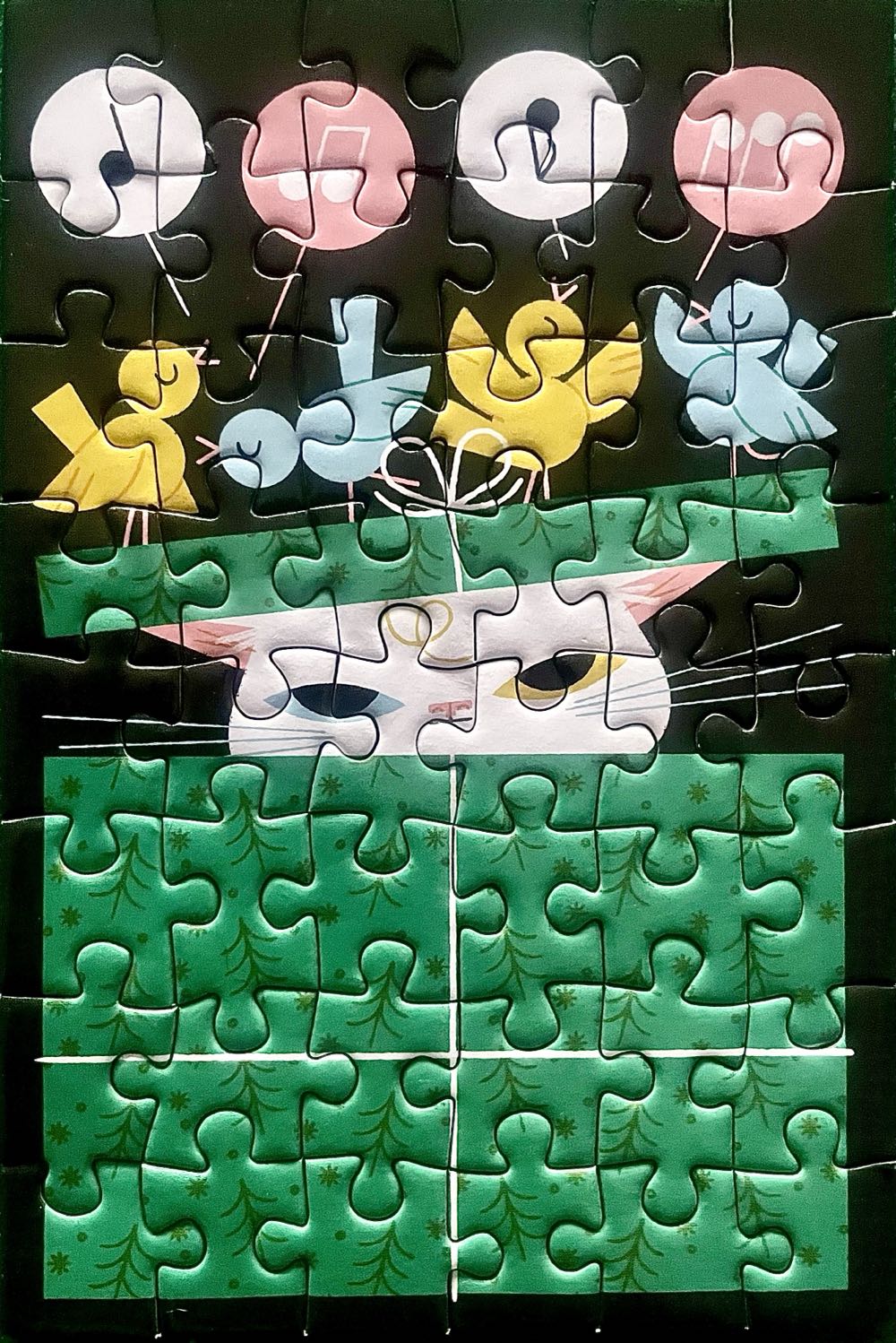 Twelve Days Of Catmas - Chronicle Books puzzle collectible [Barcode 9781797213798] - Main Image 2