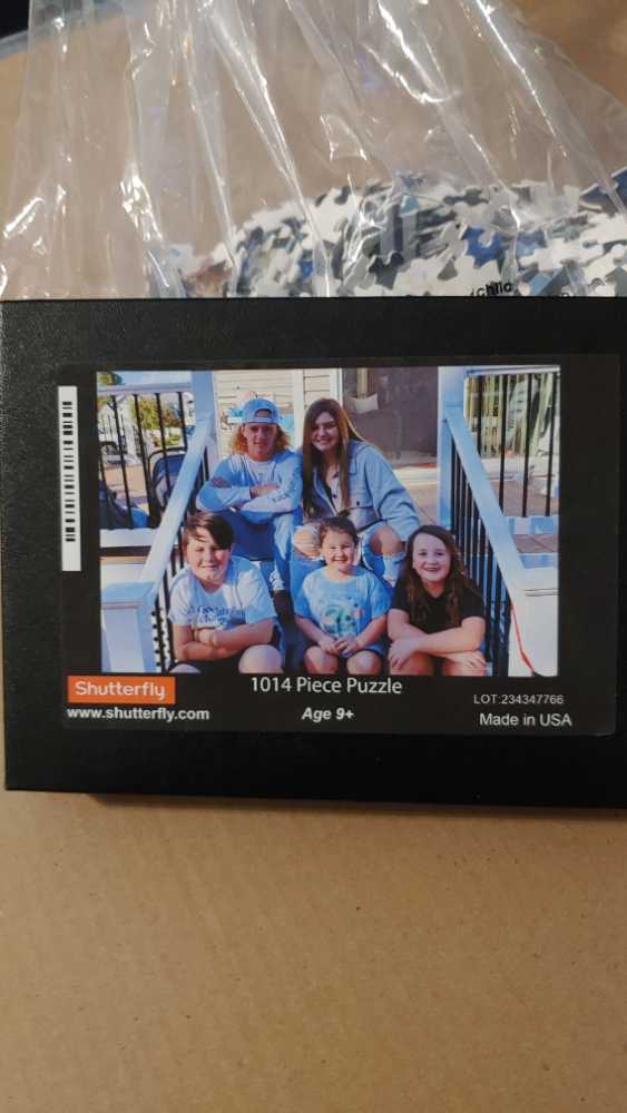 #1 Grandkids - Shuttlebug puzzle collectible - Main Image 2