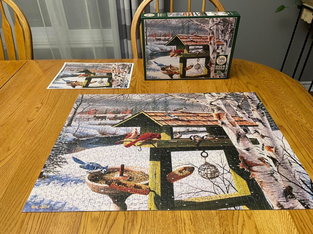 Backyard Banquet - Cobble Hill 🇺🇸 puzzle collectible [Barcode 625012800686] - Main Image 2