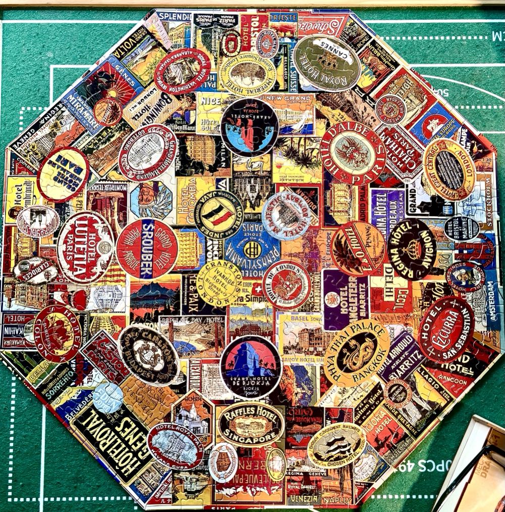 Grand Hotels (Octogon Shape) - Springbok puzzle collectible - Main Image 2