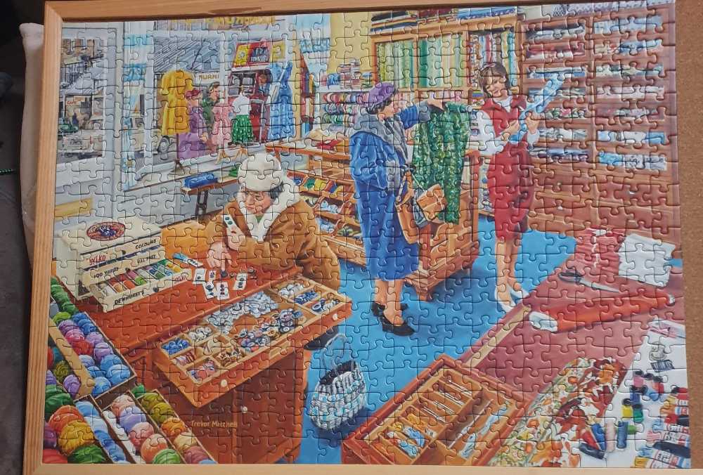 The Haberdasher - Ravensburger puzzle collectible - Main Image 2