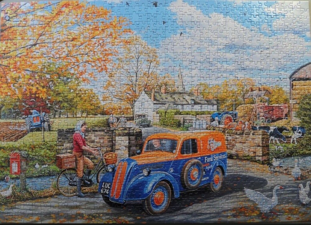 Farm Services - Ravensburger puzzle collectible [Barcode 4005556195787] - Main Image 3