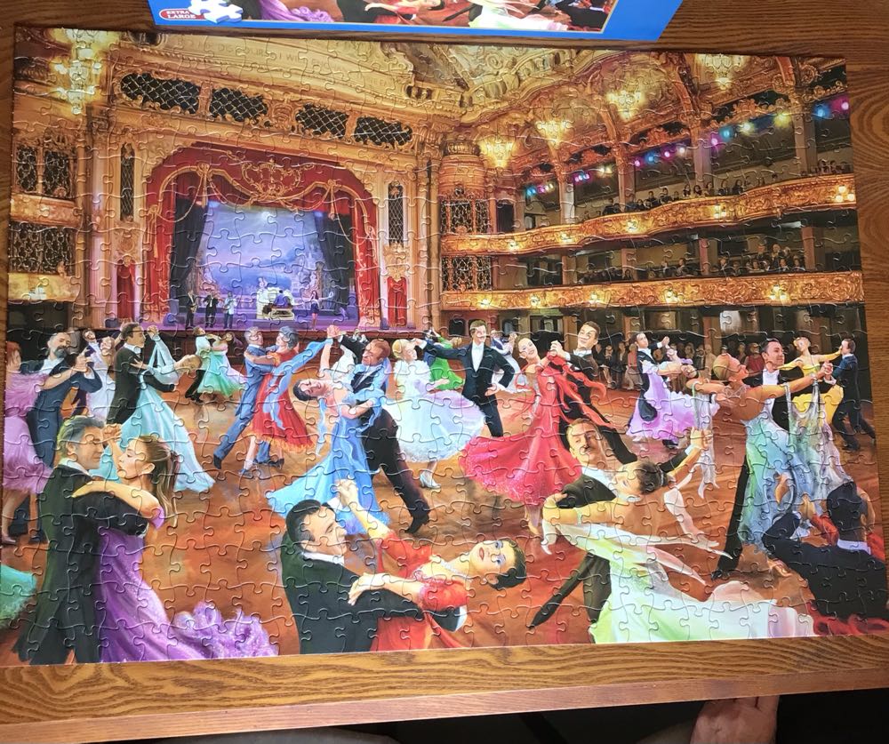 Keep On Dancing - Gibsons puzzle collectible - Main Image 2