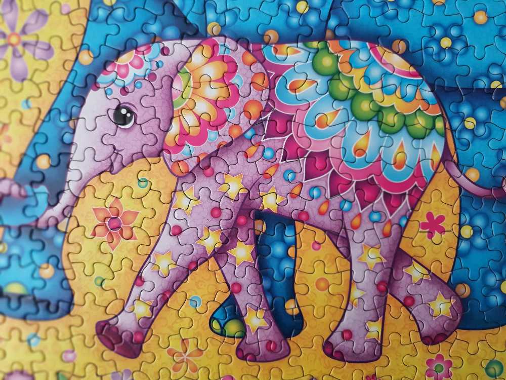 Groovy Animals - Elephant - Ceaco puzzle collectible [Barcode 021081291989] - Main Image 4