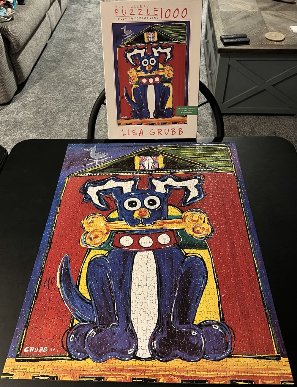 Happy Dog - Milton Bradley puzzle collectible [Barcode 032244048951] - Main Image 3