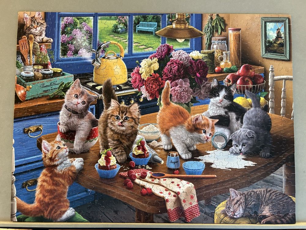 In The Kitchen - Ceaco puzzle collectible [Barcode 021081232364] - Main Image 2