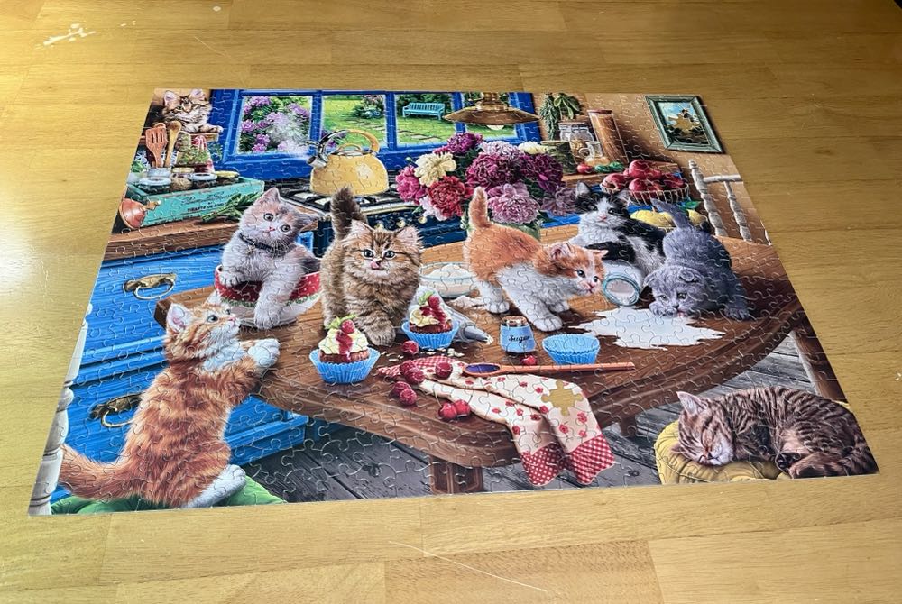 In The Kitchen - Ceaco puzzle collectible [Barcode 021081232364] - Main Image 3