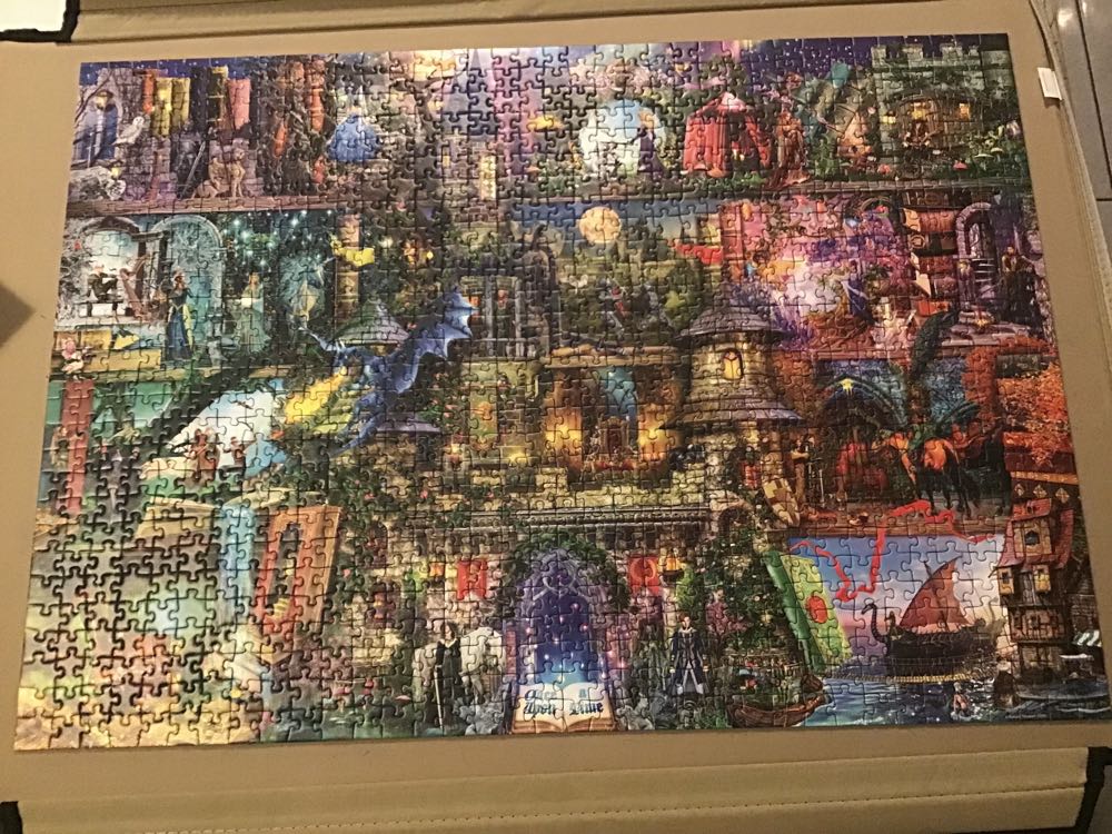 Myths and Legends - Ravensburger puzzle collectible [Barcode 4005556164790] - Main Image 2