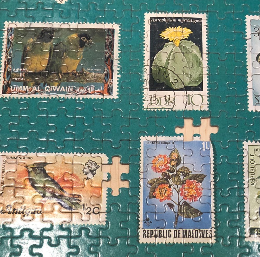 In Amazement - Ceaco puzzle collectible [Barcode 021081030205] - Main Image 3