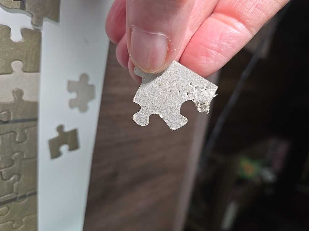 Joys Of Childhood - Masterpiece Puzzles puzzle collectible [Barcode 705988713101] - Main Image 4