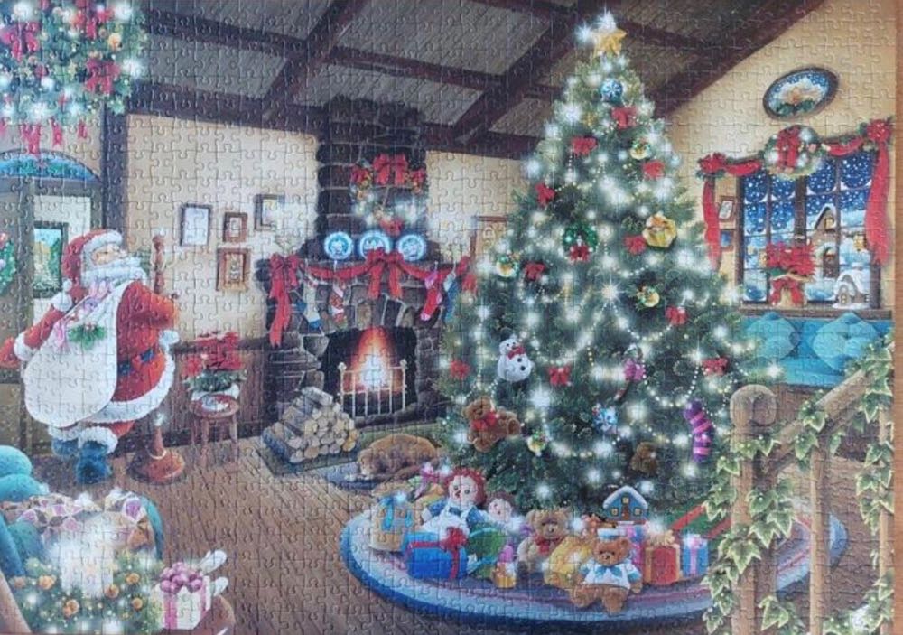 The Eve Of Christmas (Verkocht) - Falcon de luxe puzzle collectible [Barcode 8710126110331] - Main Image 3