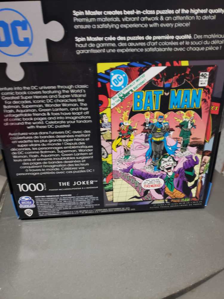The Joker - Spin Master puzzle collectible [Barcode 778988433911] - Main Image 2