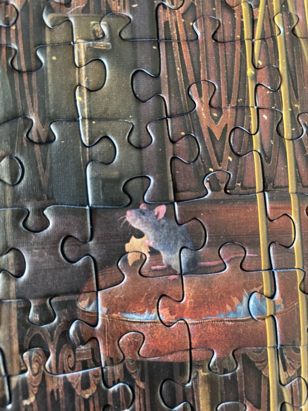 Abandoned - Deserted Department Store - Ravensburger puzzle collectible [Barcode 4005556169726] - Main Image 3