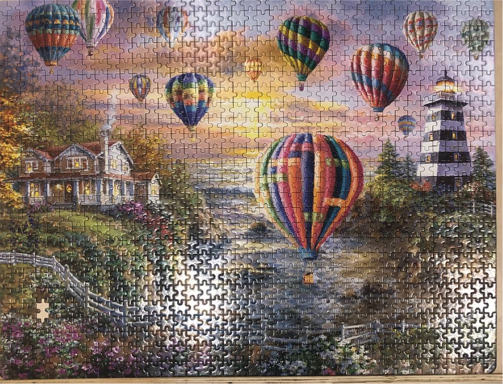 Balloons Over Cottage Cove - Cardinal puzzle collectible [Barcode 686141910257] - Main Image 2