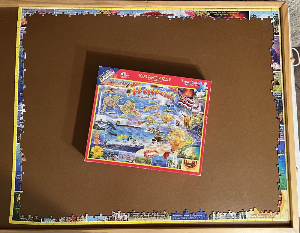 Sold - Hawaii - White Mountain puzzle collectible [Barcode 724819257065] - Main Image 4