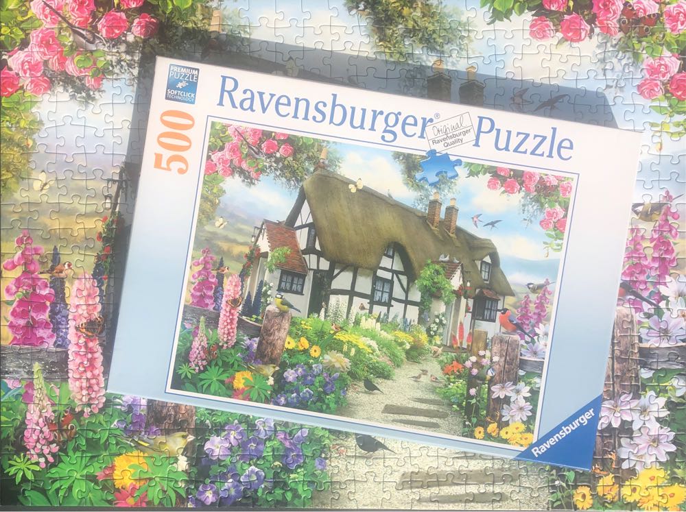 Idyllische Cottage - Ravensburger puzzle collectible [Barcode 4005556147090] - Main Image 4