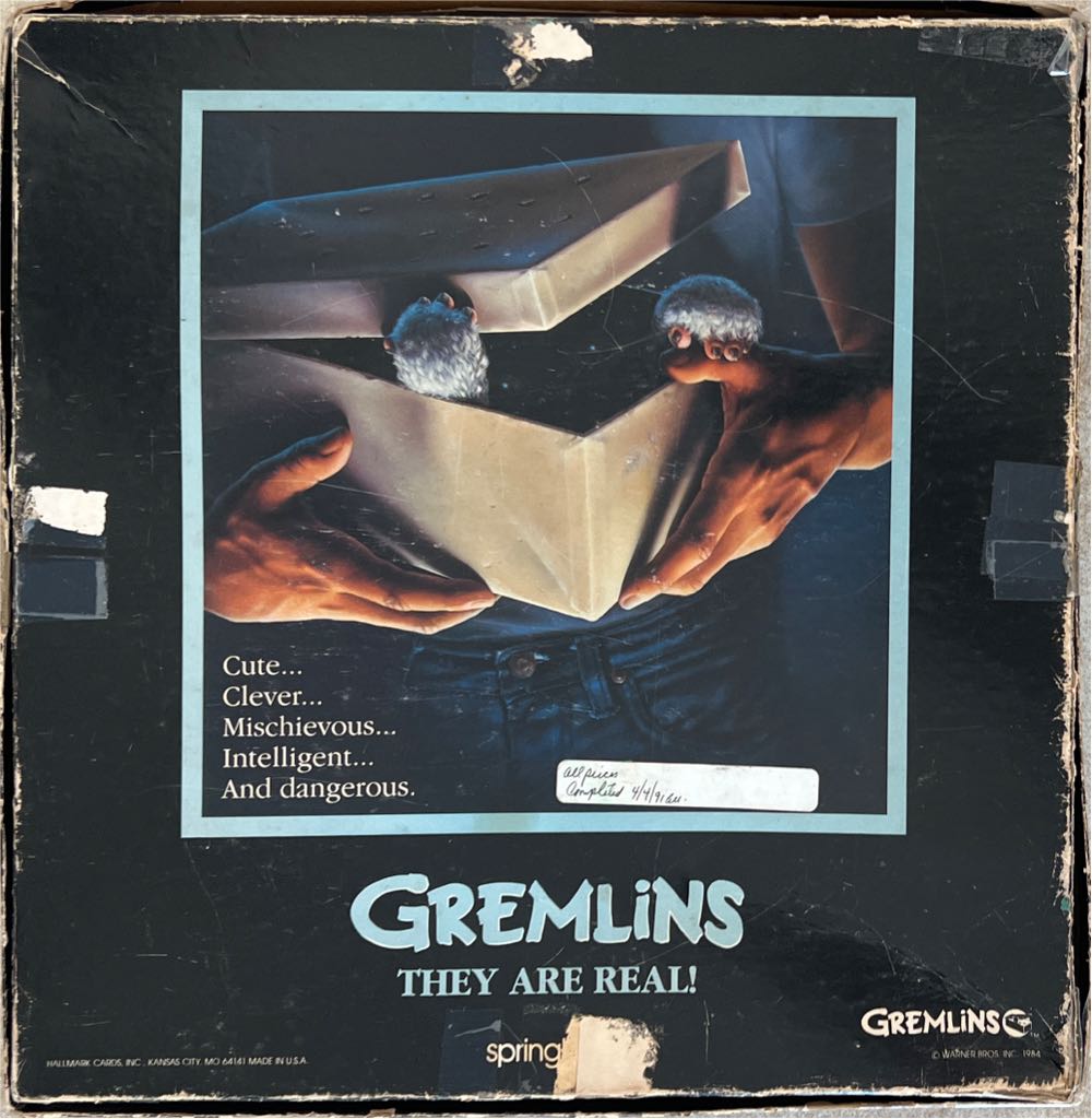 Go Go Gizmo! - Springbok 🇺🇸 puzzle collectible - Main Image 2