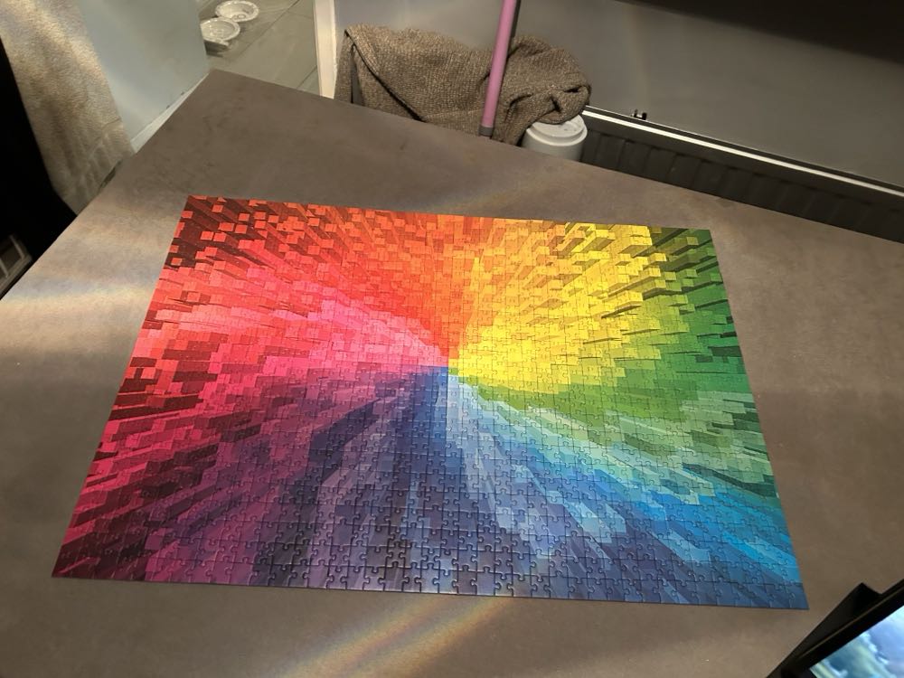 Gradient - Trefl puzzle collectible [Barcode 5900511106664] - Main Image 3