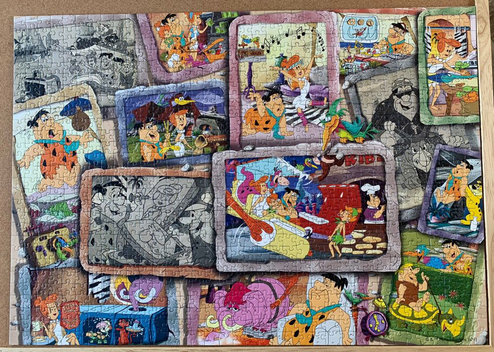 The Flintstones - From Cheryl - Ravensburger puzzle collectible - Main Image 4
