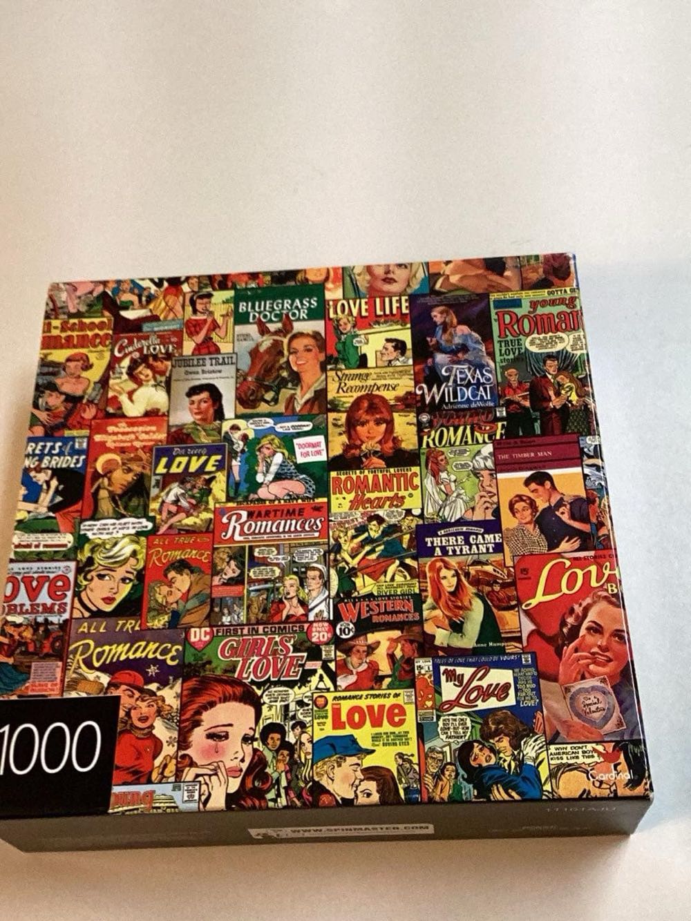 Romance Comics - Cardinal puzzle collectible - Main Image 2