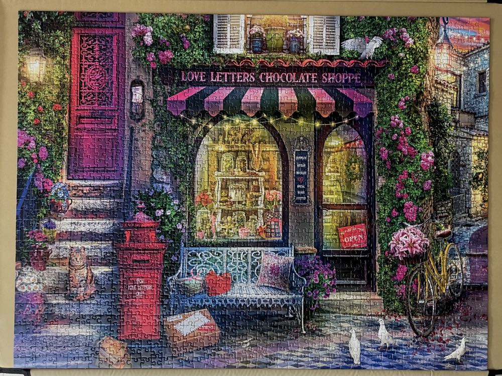 Love Letters Chocolate Shoppe - Ravensburger puzzle collectible [Barcode 4005556171361] - Main Image 2