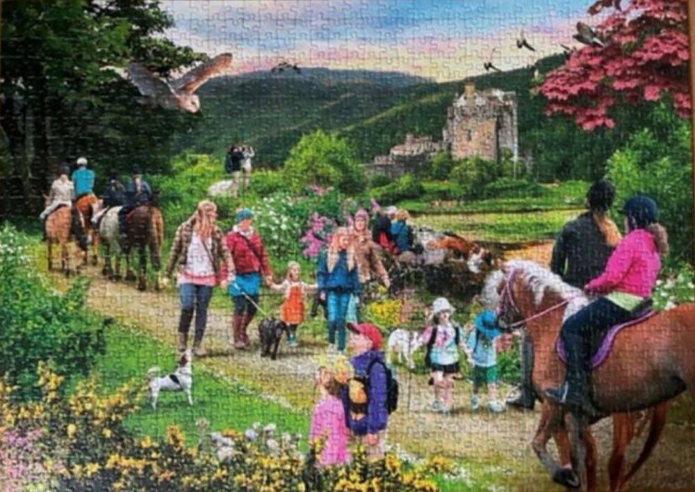 Highland Hike - Gibsons puzzle collectible [Barcode 5012269062953] - Main Image 3