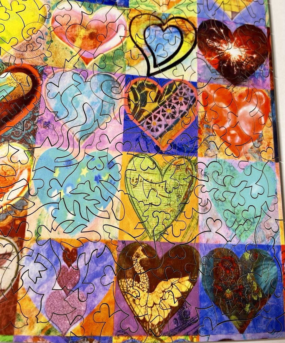 Aimee Stewart - 49 Hearts - Nautilus Puzzles puzzle collectible - Main Image 4