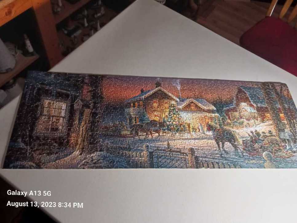 Terry Redlin Panoramic-Trimming the Tree - White Mountain 🇺🇸 puzzle collectible [Barcode 724819252695] - Main Image 2