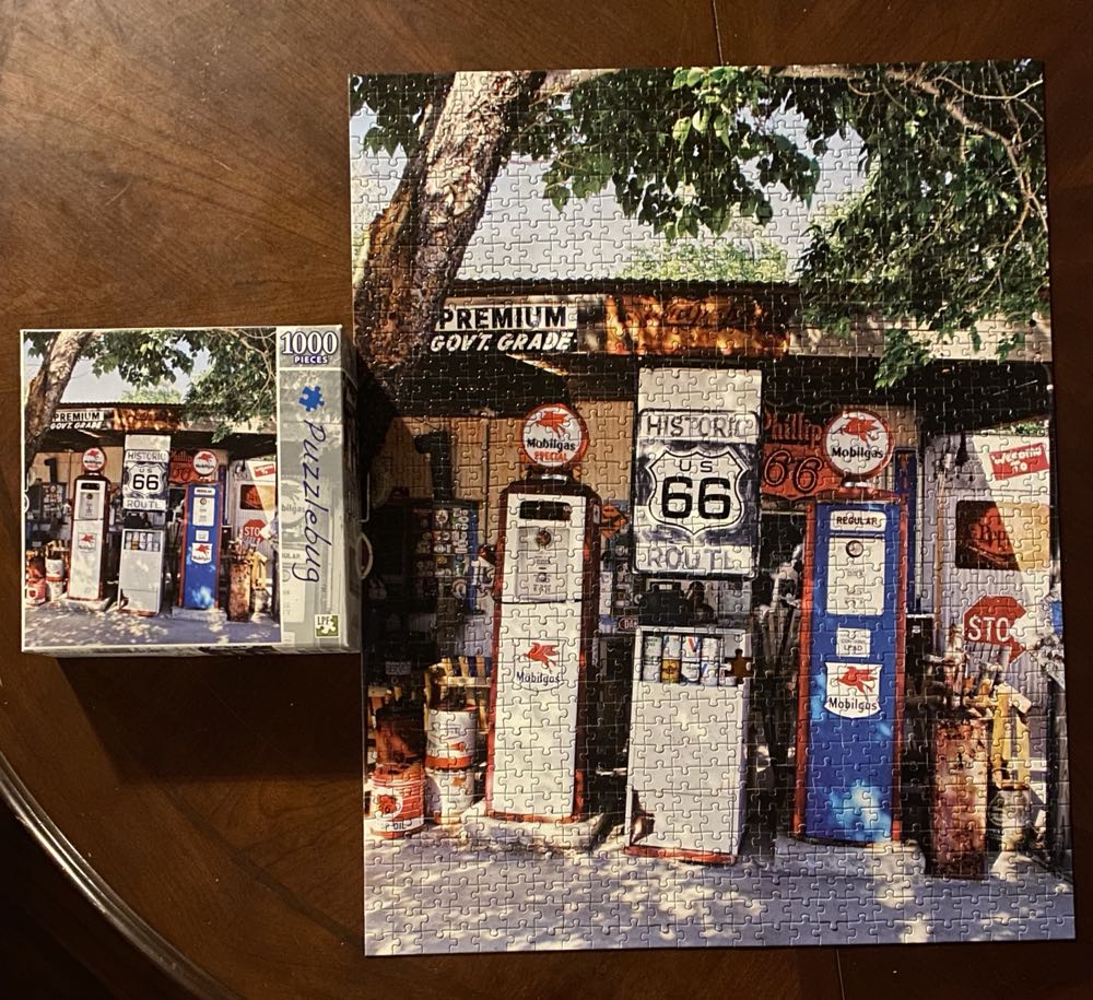 Vintage Gas Pumps On Route 66 - Puzzlebug puzzle collectible [Barcode 4895145437097] - Main Image 2