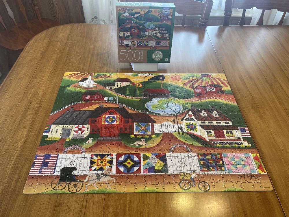 Sunrise Colorful Country Quilt - Milton Bradley puzzle collectible [Barcode 778988150696] - Main Image 2