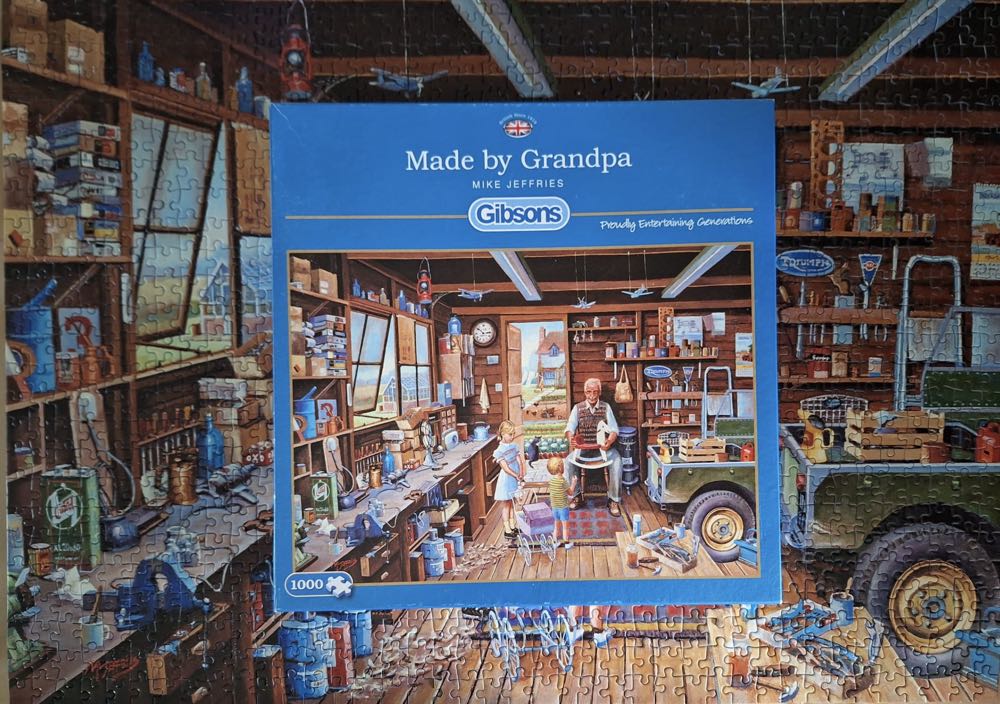Made by Grandpa - Gibsons puzzle collectible [Barcode 5012269062182] - Main Image 4