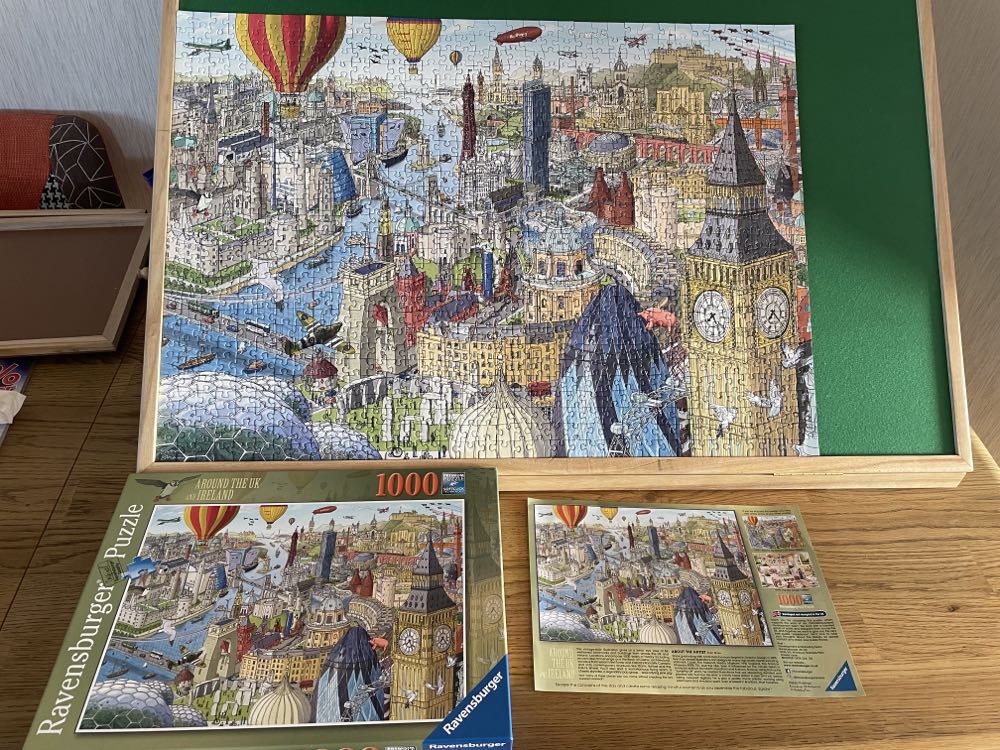 Around The Uk & Ireland - Ravensbuger puzzle collectible [Barcode 4005556171422] - Main Image 2