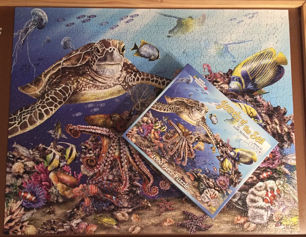 Jewels of the Sea- Kim - White Mountain Puzzles puzzle collectible [Barcode 724819251490] - Main Image 3