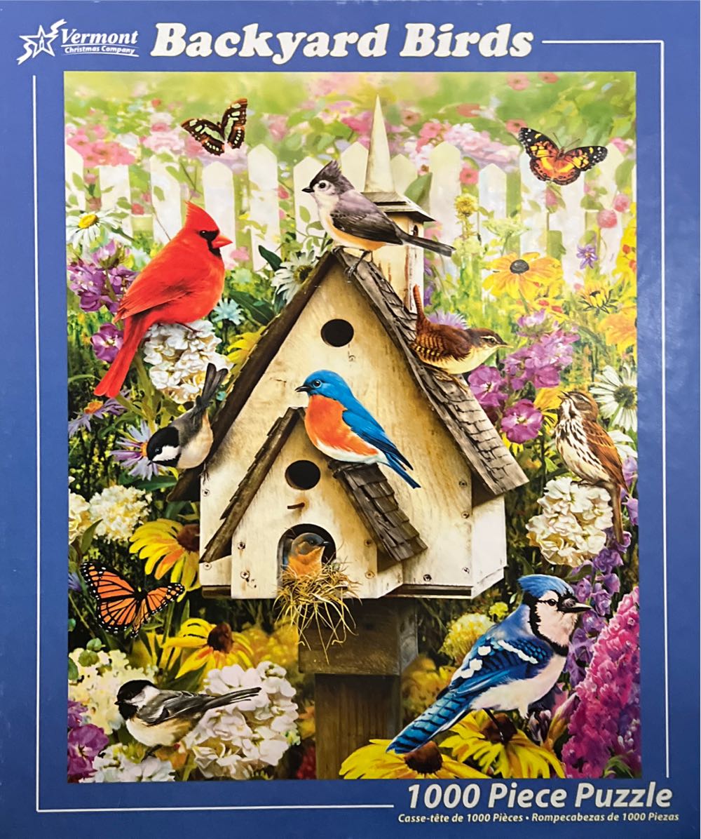 Backyard Birds - Vermont Christmas Company 🇺🇸 puzzle collectible [Barcode 871241003248] - Main Image 3