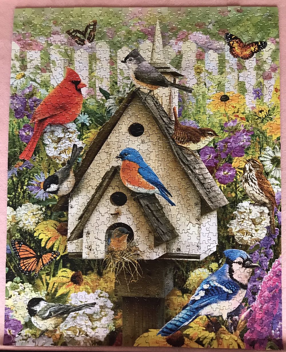 Backyard Birds - Vermont Christmas Company 🇺🇸 puzzle collectible [Barcode 871241003248] - Main Image 4