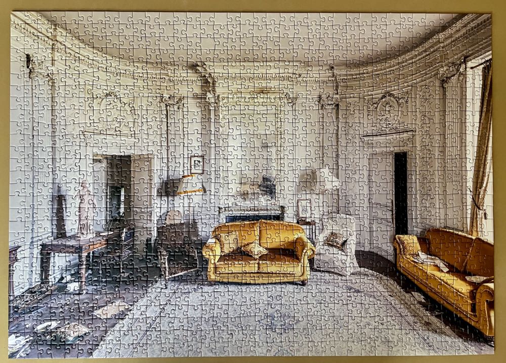 Lost Places White Room - Ravensburger 🇩🇪 puzzle collectible [Barcode 4005556171002] - Main Image 2