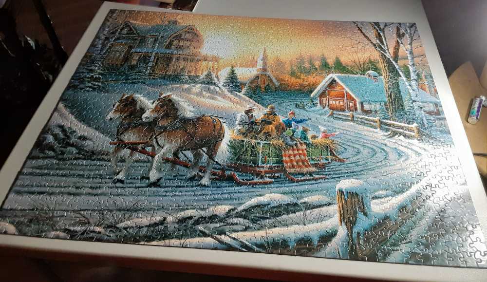 Terry Redlin-Pleasures of Winter - White Mountain puzzle collectible - Main Image 2